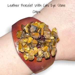 Leather Cuff Bracelet With Tigers Eye Chips Center